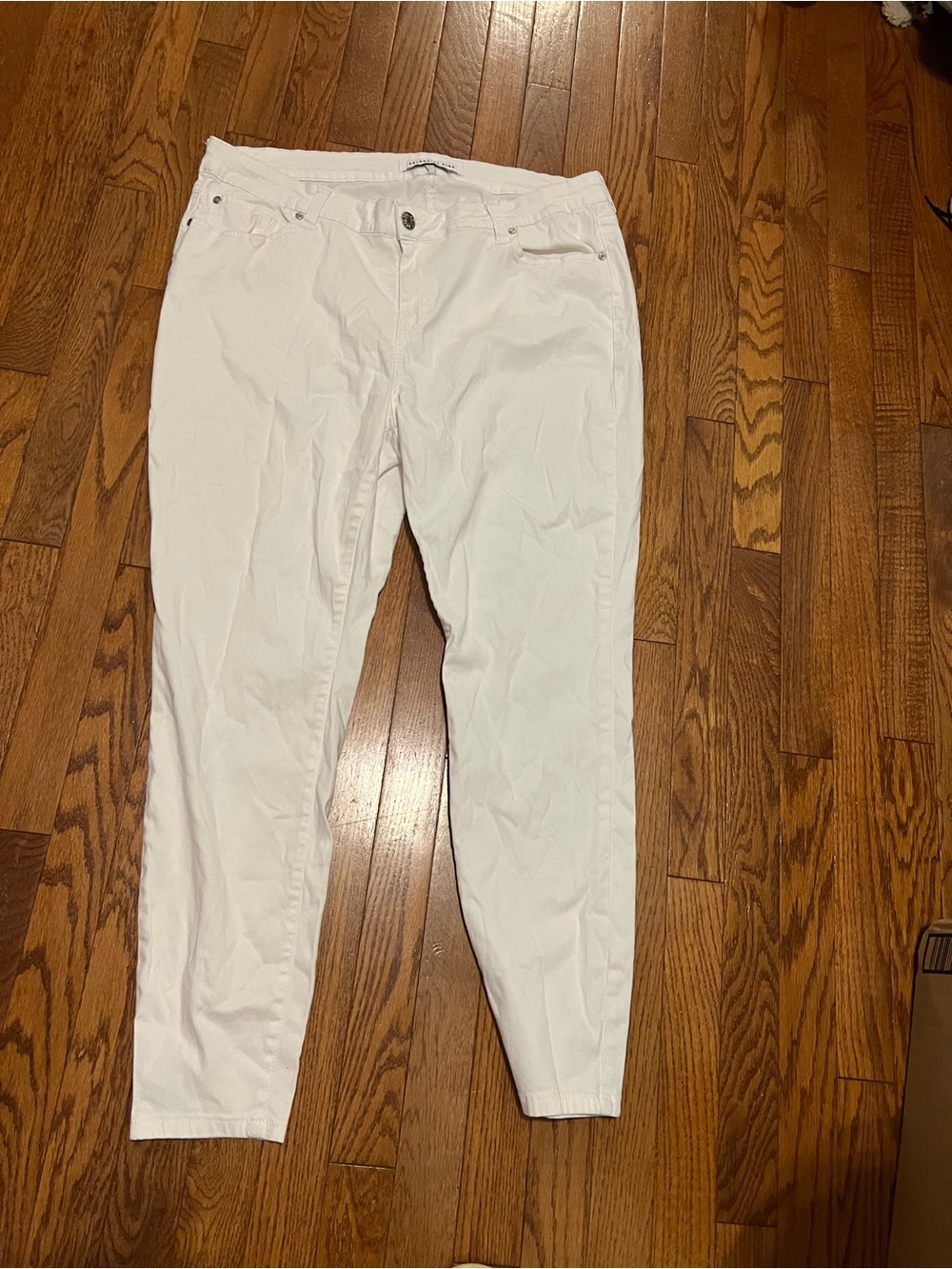 Celebrity Pink White Women's Stretch  Jeans Size 18
